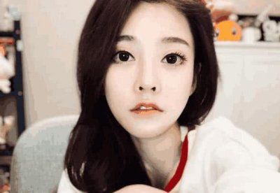 ​冯提莫含泪回应“13秒视频”事件：这是隐私！你们都是恶魔！