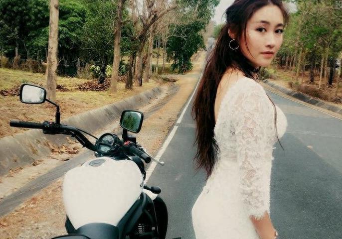 看了这么久的《陈翔六点半》，大家对腿腿的真实身份了解多少？