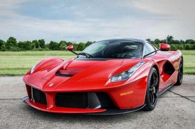 ​全球最贵十大跑车NO.10 法拉利拉斐尔