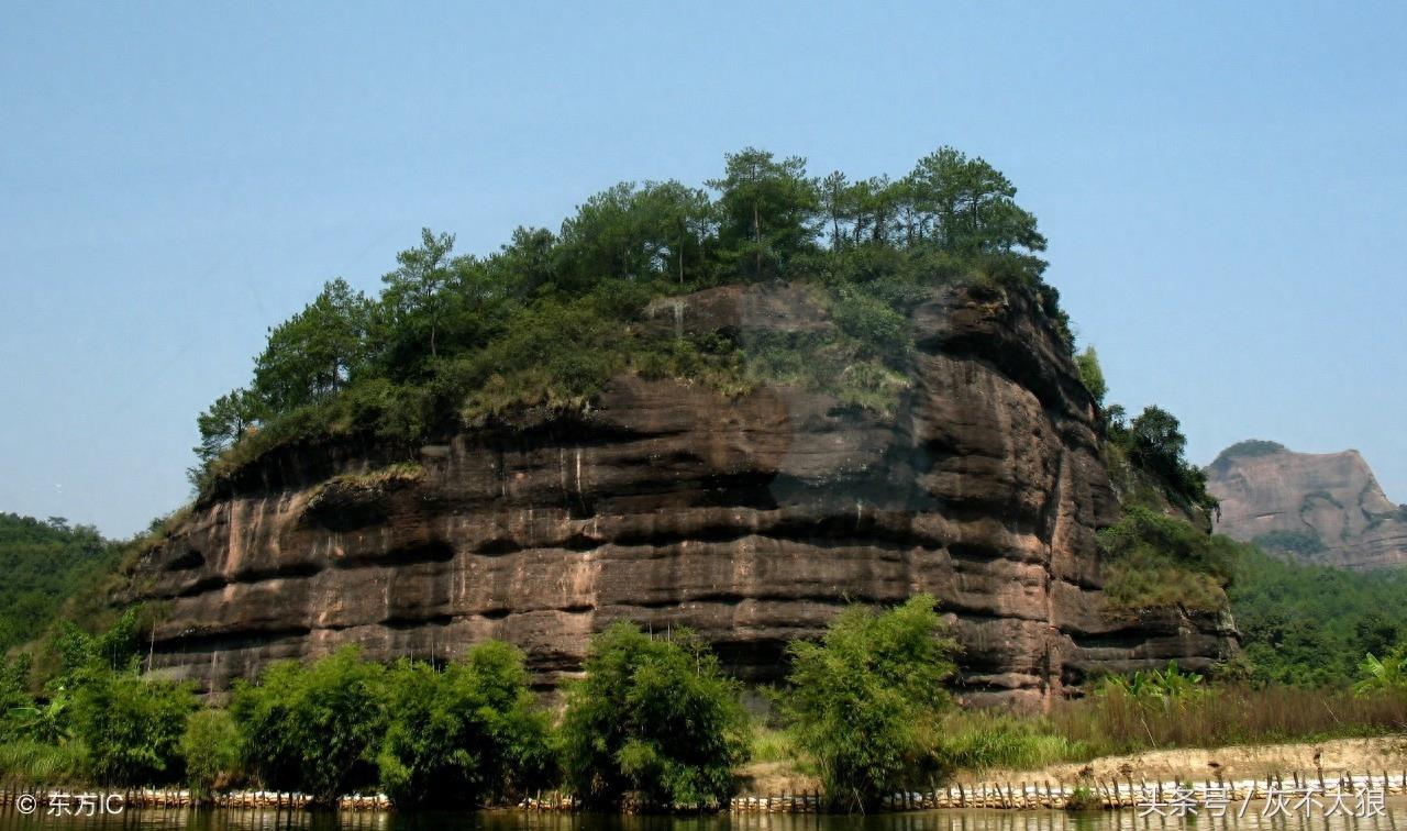 广东风景名胜：丹霞山