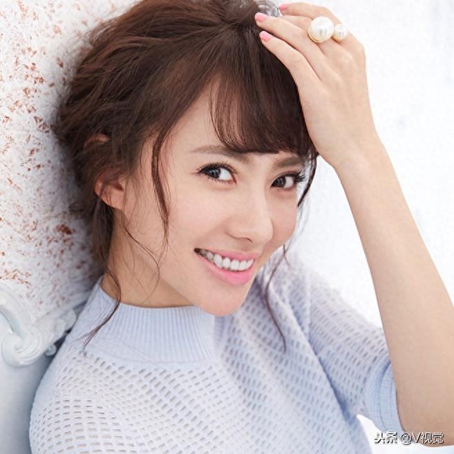 红色革命剿匪剧《擒狼》中的女演员