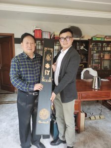 ​给力！共和国上将李乾元将军寄爱本汀