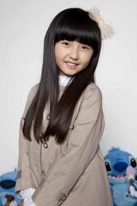 ​张子枫艺考北电全国第三，5岁自己坚持来北京，冥冥注定是演员