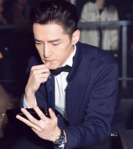 ​胡歌君子之交的好人缘： 蔡艺侬的不离不弃，陈坤为他哭泣！