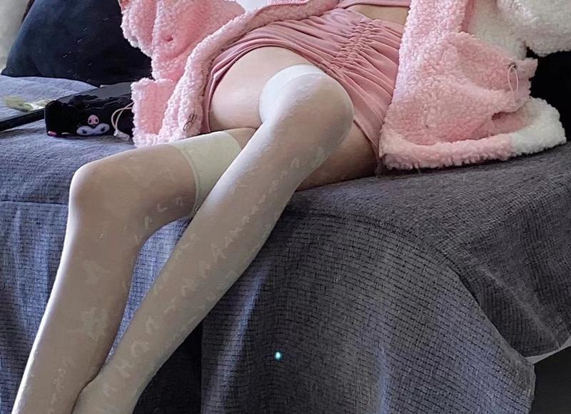 一人没有离婚又和他人同居，这是否算重婚罪