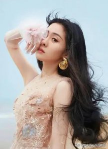 ​张碧晨性感写真图集