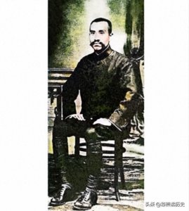 ​一组朱德年轻时的珍贵彩色老照片，图三为朱德身骑白色战马