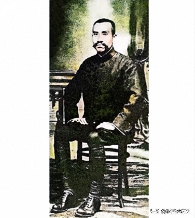 一组朱德年轻时的珍贵彩色老照片，图三为朱德身骑白色战马