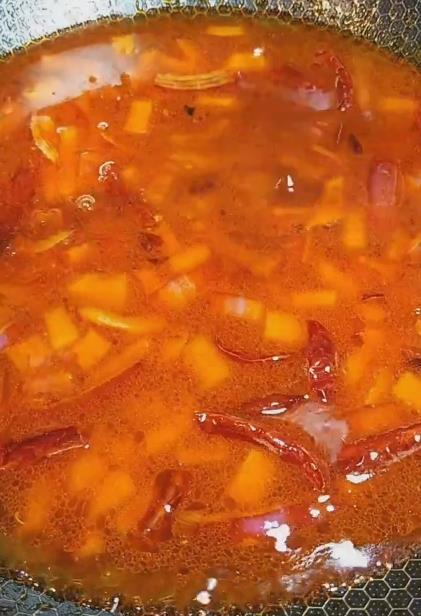 麻辣章鱼足教程，鲜香味美，一起学一下吧