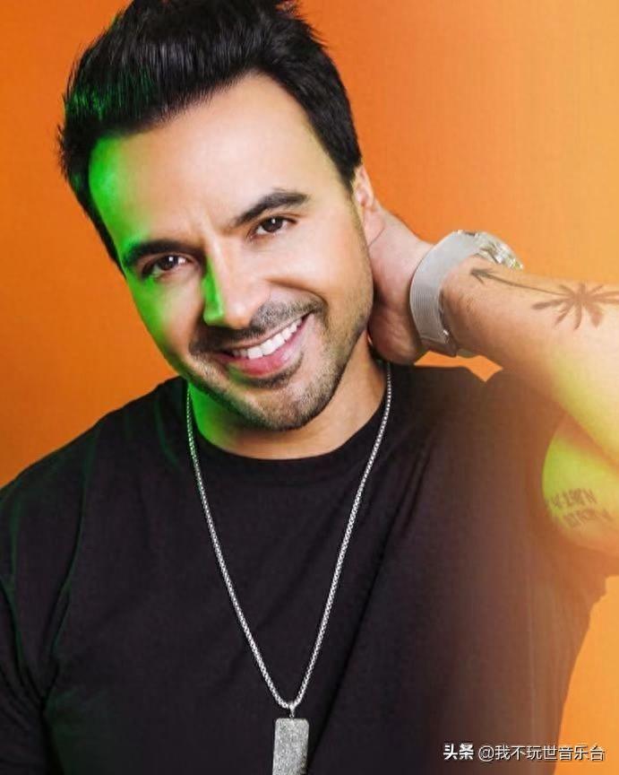 （图集）来自波多黎各的歌手 - 路易斯·冯西（Luis Fonsi）