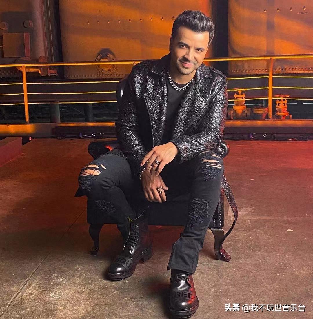 （图集）来自波多黎各的歌手 - 路易斯·冯西（Luis Fonsi）