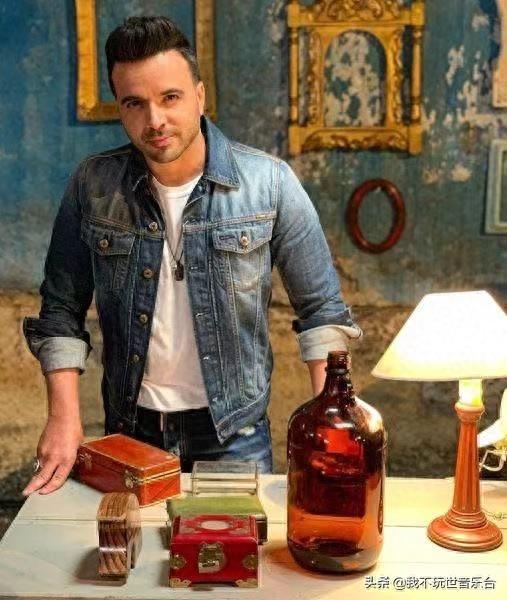 （图集）来自波多黎各的歌手 - 路易斯·冯西（Luis Fonsi）