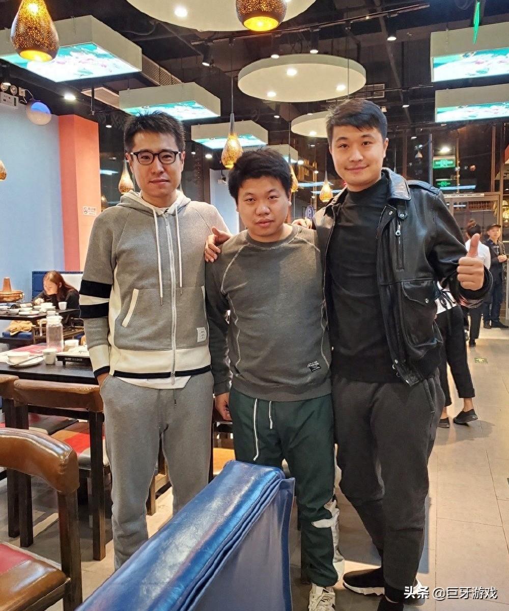 猪皇天使焦过生日DOTA2主题蛋糕吸睛，战队夺冠双喜临门