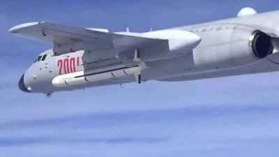 ​中国长剑20强势出击！突防能力极强，威慑力十足