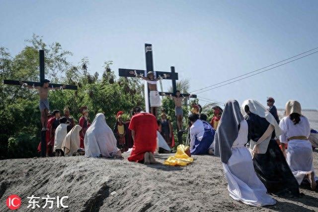 世界各地信徒纪念耶稣受难日