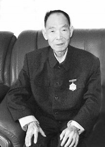 ​我党技侦情报工作创始人：10岁入党，晚年却犯一错误，后未授衔