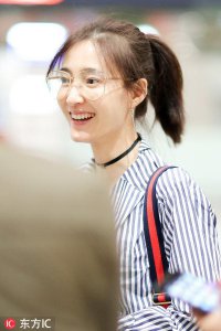 ​“素颜女神”王丽坤撞脸江疏影，到底是谁模仿谁！