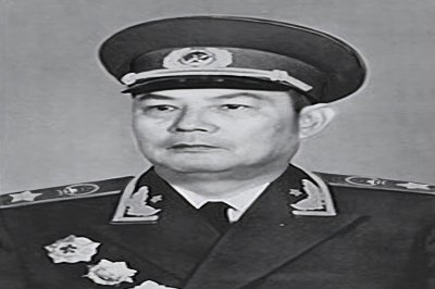 ​参谋长在部队中的地位到底有多大？