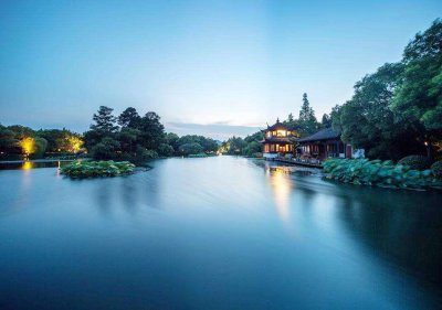 ​杭州西溪湿地公园，是中国第一个湿地公园，更是城市自然的美景！