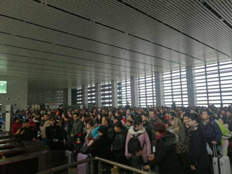 简洁方正，大气雅致——信阳东站