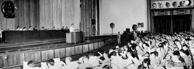 ​我国历届人代会会期长短及变化趋势