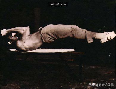 ​李小龙的10个神级传说，他也许是有影像记录的最强武学家啊