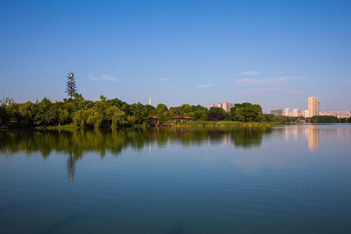 长沙月湖公园，“月湖十景”风景优美，免费的娱乐、休闲好去处