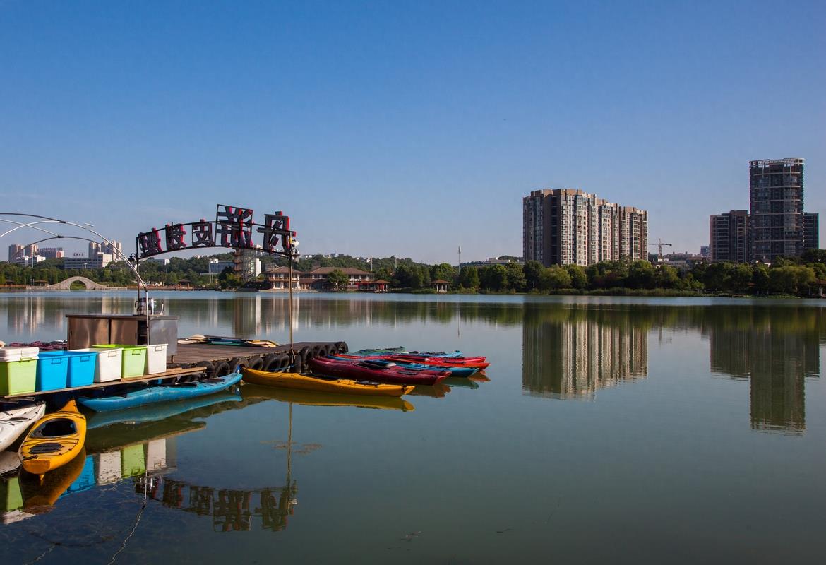 长沙月湖公园，“月湖十景”风景优美，免费的娱乐、休闲好去处