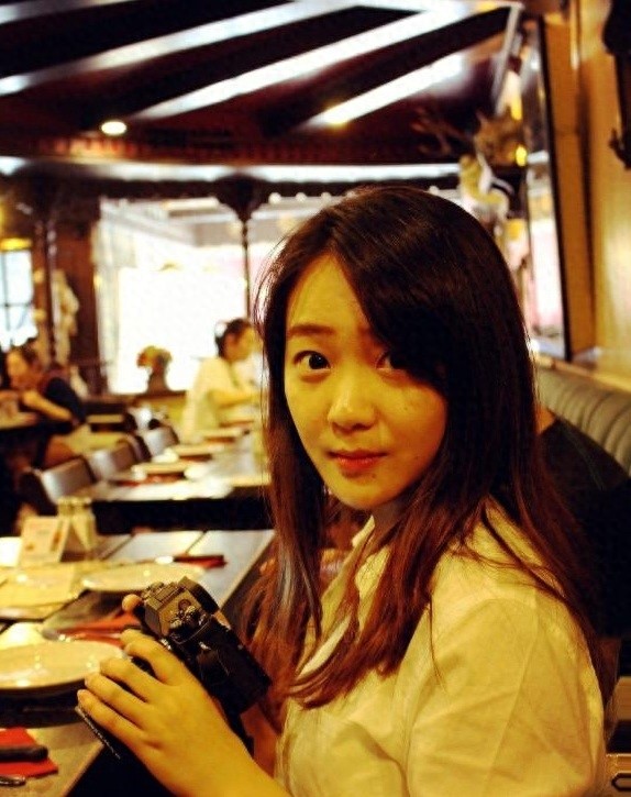 《暖春》小花齐如意19岁近照，现在已经是妙龄少女一枚！