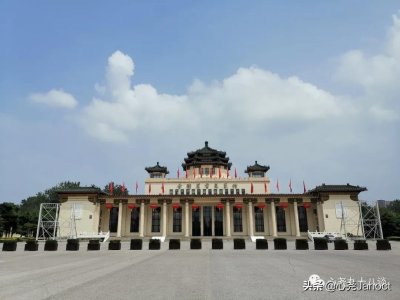 ​北京农展馆不单单有农副产品大集，还坐落着一座中国农业博物馆