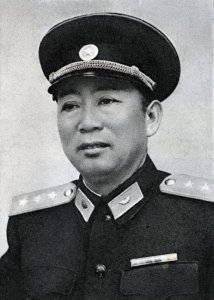 ​1955年海军司令被授大将，空军司令刘亚楼只是上将，这是为何？