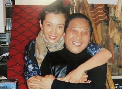 ​“大师”王林为几十名女明星“床上开光”：一丝不挂用酒画符