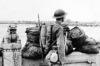 ​七七事变上级下死守命令，守将金振中枪决谈判日军，拒敌五次进攻