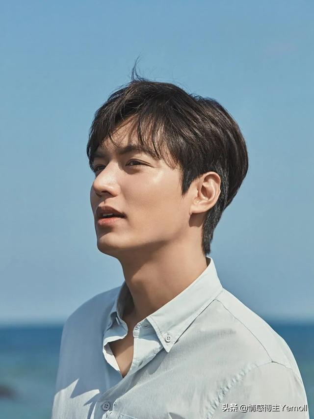 官宣后不久就分手了 正式官宣他们俩居然在一起了(32)