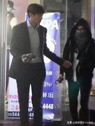 官宣后不久就分手了 正式官宣他们俩居然在一起了(21)