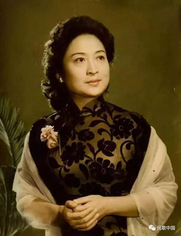 上世纪70年代【10大女高音歌唱家】,个个耳熟能详,姜还是老的辣!