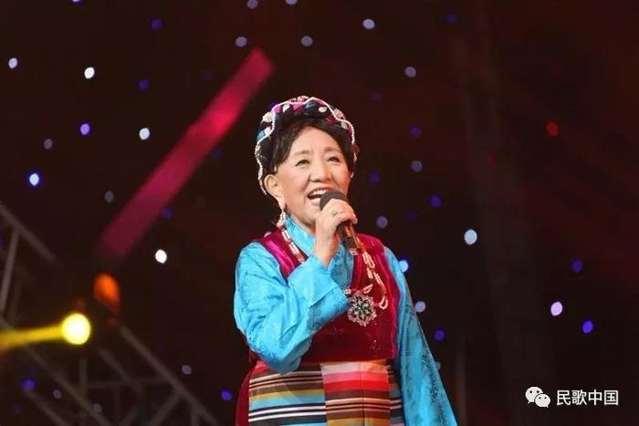 上世纪70年代【10大女高音歌唱家】,个个耳熟能详,姜还是老的辣!