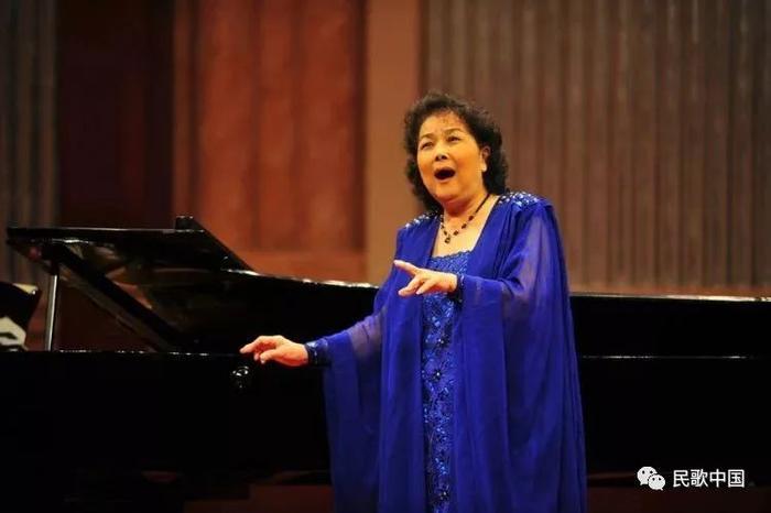 上世纪70年代【10大女高音歌唱家】,个个耳熟能详,姜还是老的辣!