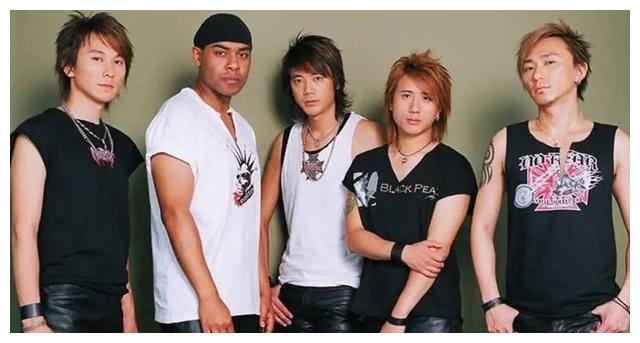 红极一时的20个组合旧照，多数已解散，哪一张藏着你的青春?