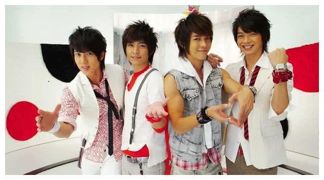 红极一时的20个组合旧照，多数已解散，哪一张藏着你的青春?