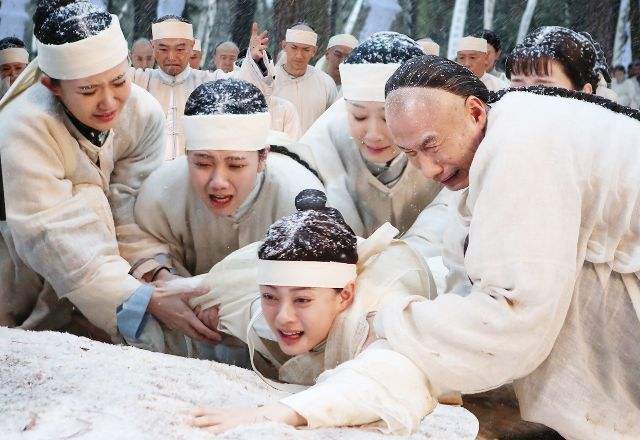 那年花开月正圆胡咏梅知道真相(那年花开月正圆胡咏梅结局)