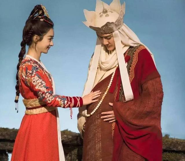 赵丽颖冯绍峰终于官宣怀孕，2019娱乐圈第一喜又“真香”了？