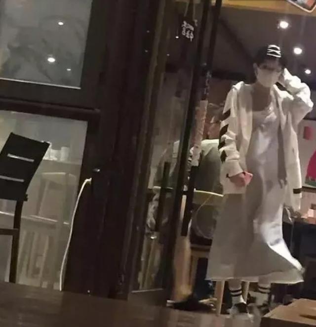 赵丽颖冯绍峰终于官宣怀孕，2019娱乐圈第一喜又“真香”了？