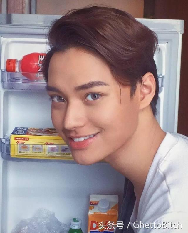 樊野长头发（Gay圈名媛时尚成就盘点）(7)