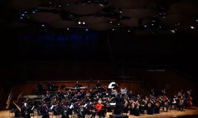 二胡大师王国潼与广东民族乐团“岁月回响 二胡音乐会”成功举办