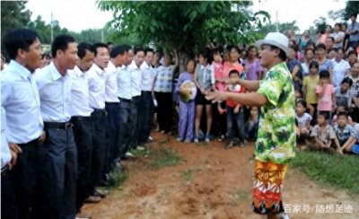 ​儋州人的山歌调声，能歌善舞，是汉族人们中的独特风景