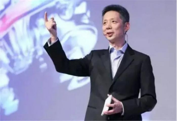 1993年舌战狮城，今最佳辩手蔣昌建主持最强大脑，其他人如何了？