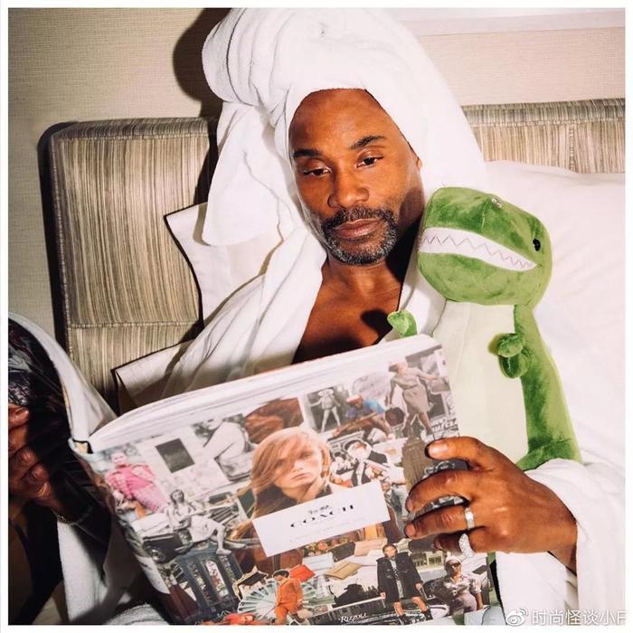 红毯上有了他的出现，女明星们可要打起十二分精神了！