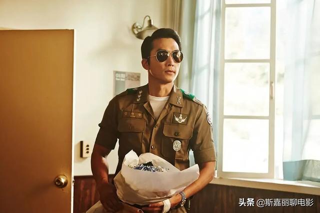 宋承宪身材高大有气场（解读宋承宪人间中毒）(10)