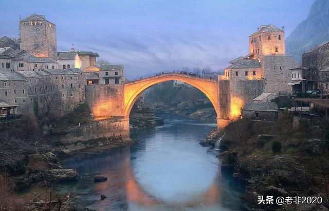 南斯拉夫解体成了哪些国家（南斯拉夫解体为7个国家）(9)